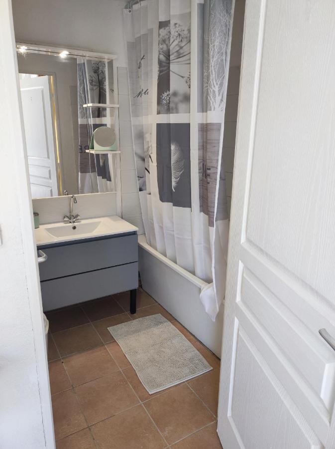 Jasse 632 Apartment